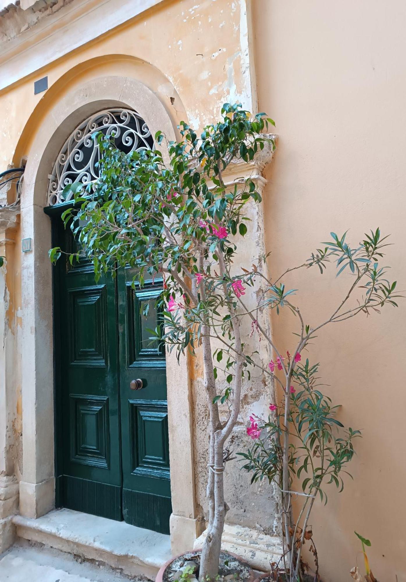Corfu  "Dei Vecchi" Apartment In Kerkyra מראה חיצוני תמונה
